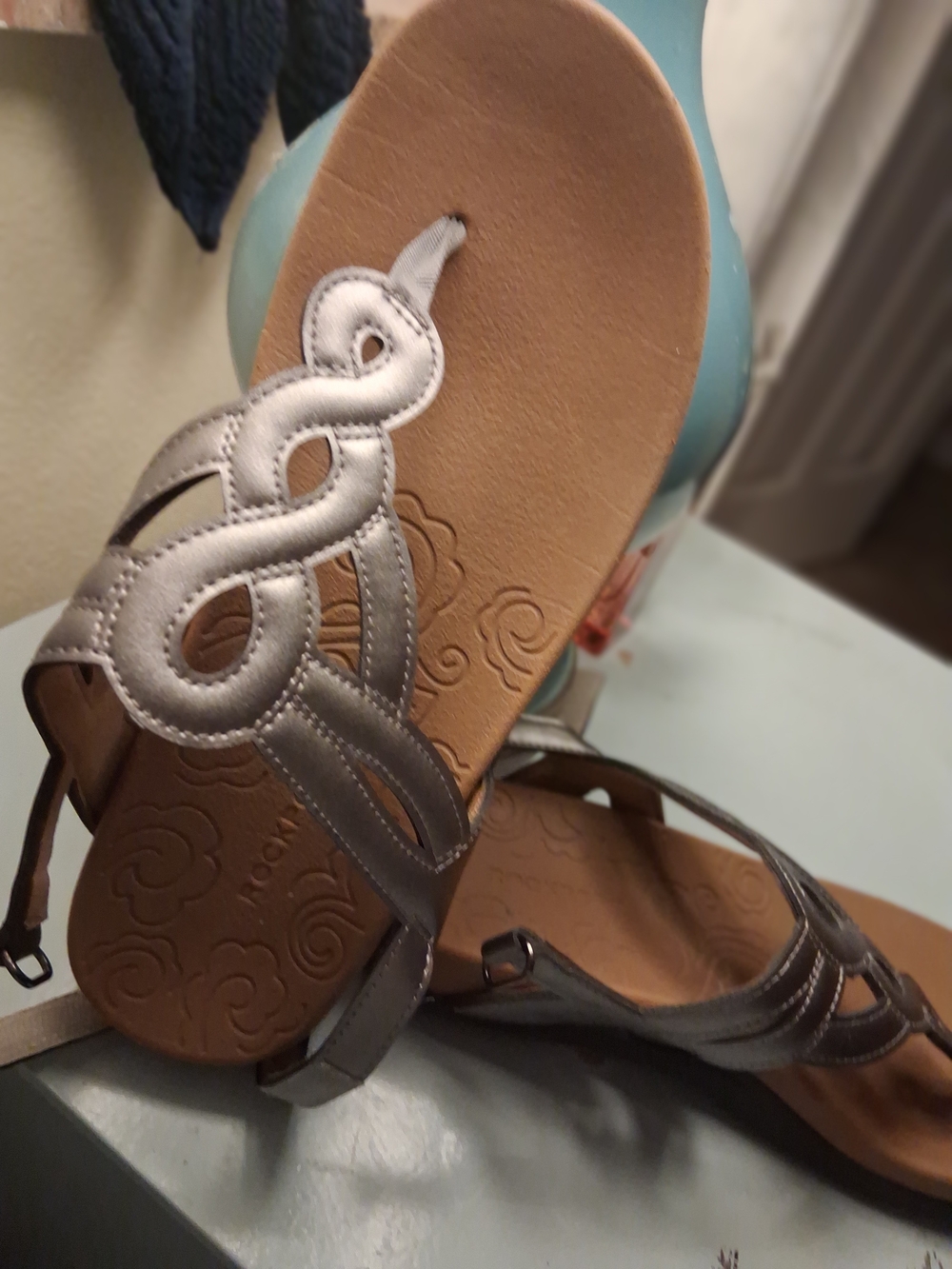 Rockport Ramona Flat Metallic Silver Women’s Braided T-Strap Sandals Size 7 M